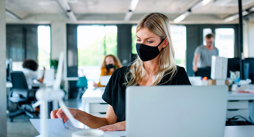 Ingenieros, profesores, sanitarios... ¿Cuáles son los empleos mejor remunerados este 2021?